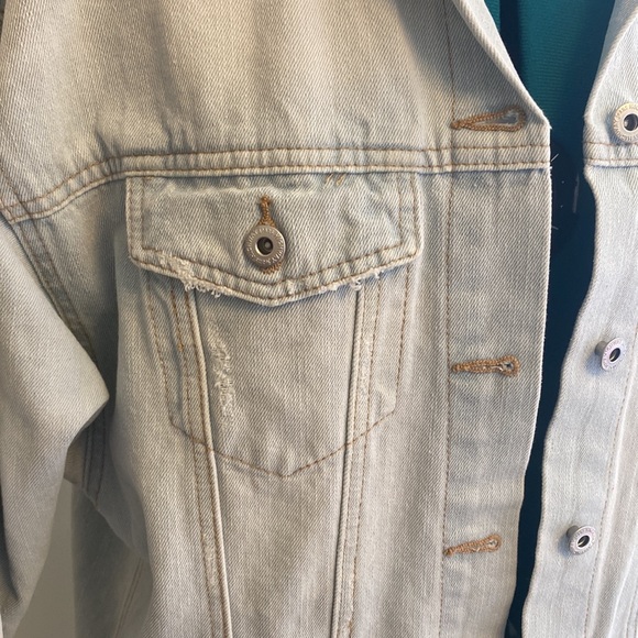 Highway Jeans Brand Medium Light-wash Button Down Denim Jacket w/ Four Pockets - Picture 3 of 14